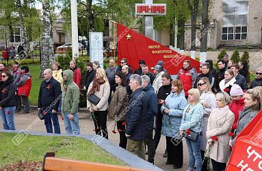 В честь Дня Победы в «Профессионале» открыли «Аллею Славы»  и расписали ковши