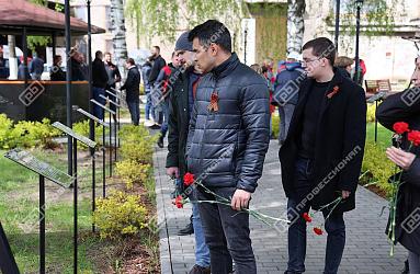 В честь Дня Победы в «Профессионале» открыли «Аллею Славы»  и расписали ковши